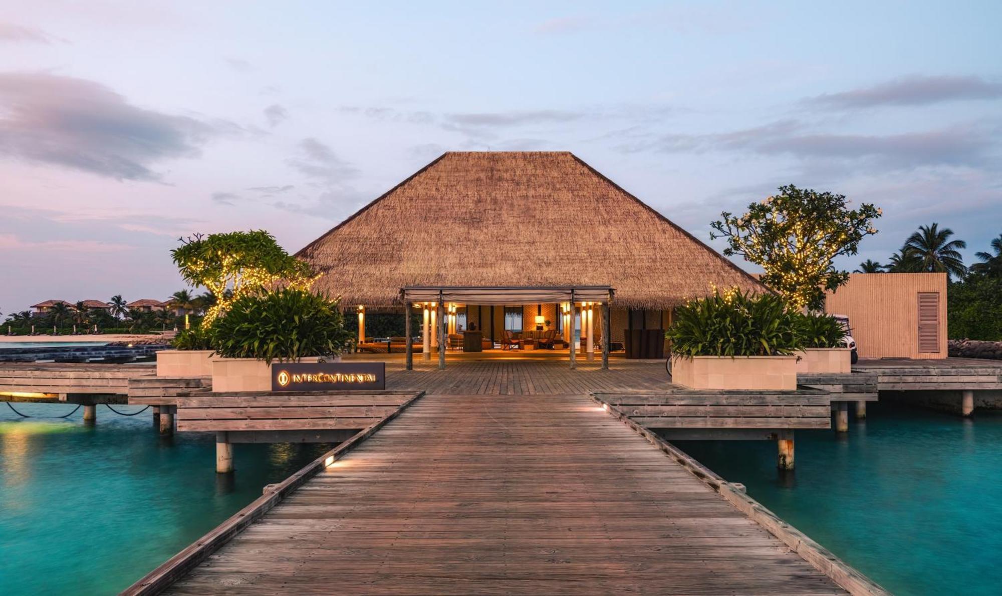 Intercontinental Maldives Maamunagau Resort With Club Benefits By Ihg Meedhoo  Bagian luar foto